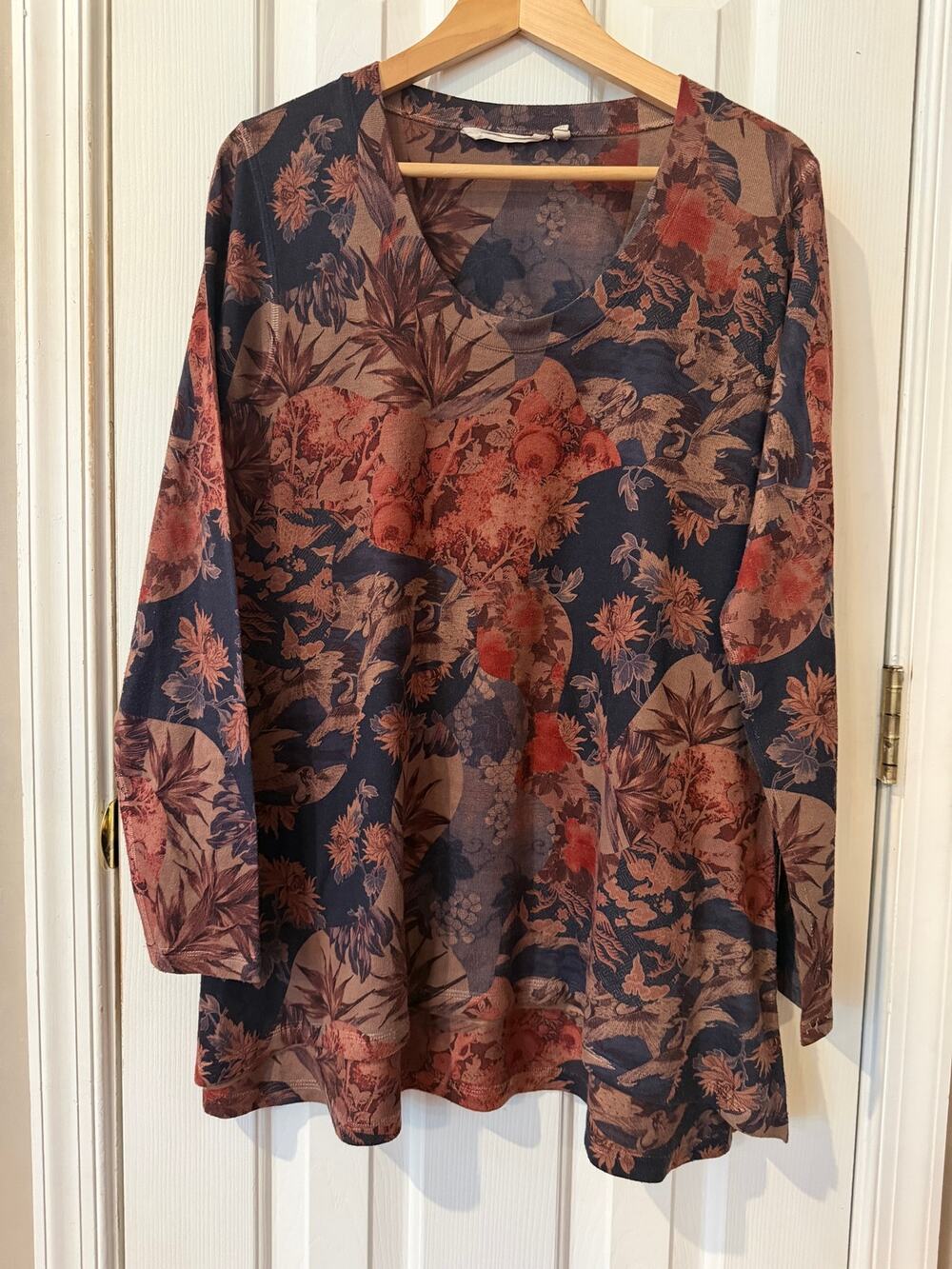 Soft Surroundings Fall Floral Long Sleeve Tunic Top Size Large Made in USA